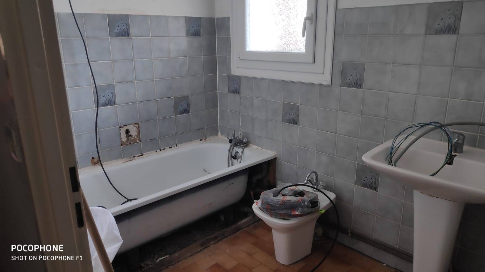 Rénovation de salle de bain avec baignoire à bruguières